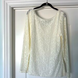 White House Black Market; L creamy lace top, lined and stretchy. Great shape!